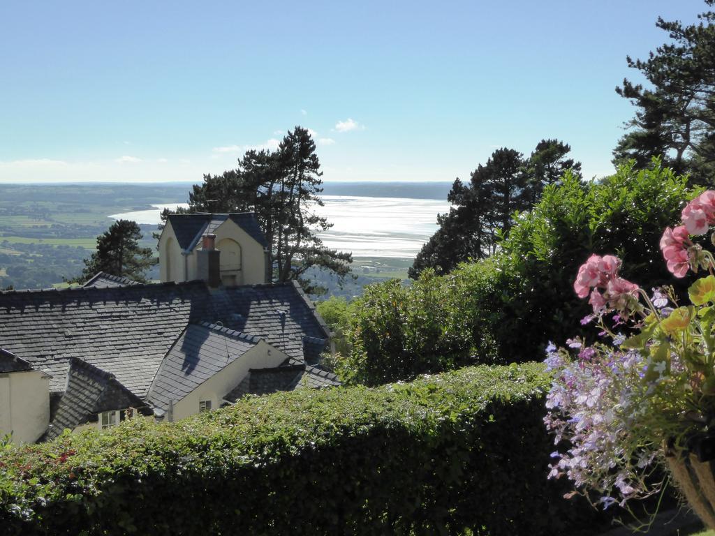 Plas Heulog Holiday Accommodation คลานแวร์เว็คคัน ภายนอก รูปภาพ